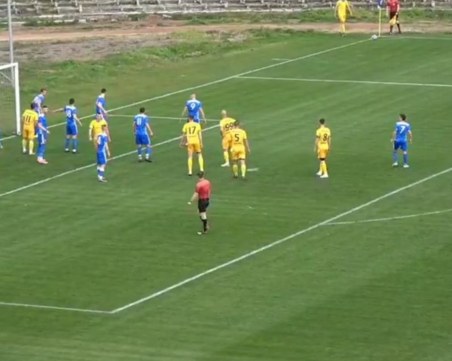 Марица изпусна лидера Черноморец в Бургас