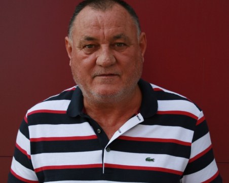 Почина единственият български треньор по хандбал водил отбор на олимпийски игри