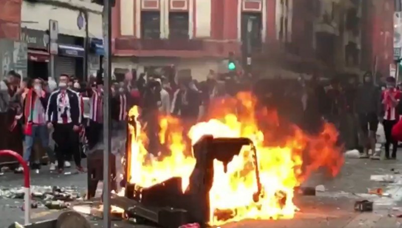 Безредици в Билбао, сериозни сблъсъци между фенове и полицаи