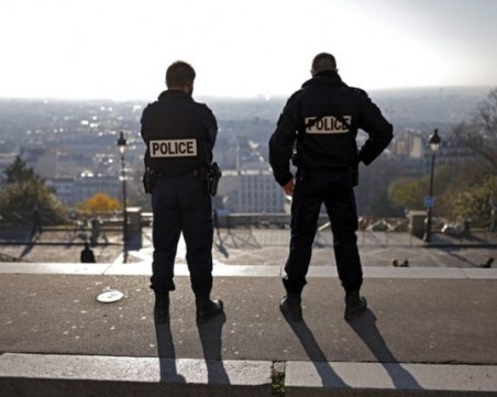 Франция вече е в трета национална карантина