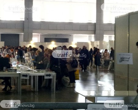 Предадоха всички протоколи и бюлетини в Пловдив област, в града ситуацията не е оптимистична