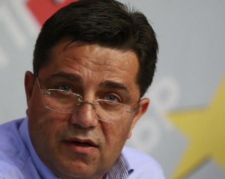 Търновалийски: Разгромяващ резултат, морално е това ръководство да освободи от себе си БСП