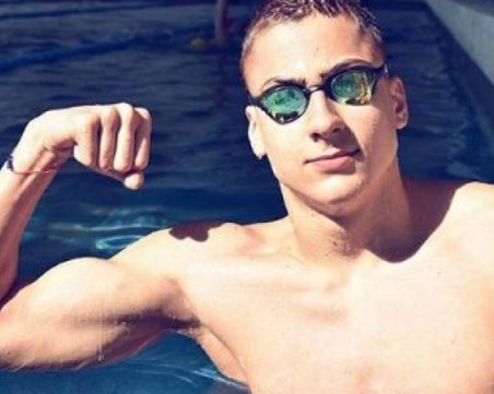 Йосиф Миладинов с титла на държавното по плуване