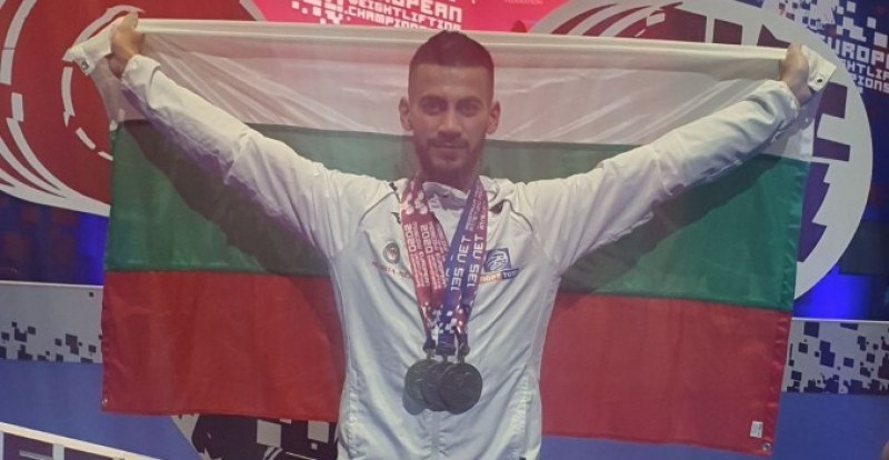Страхотно! България поведе в класирането по медали на Европейското по щанги
