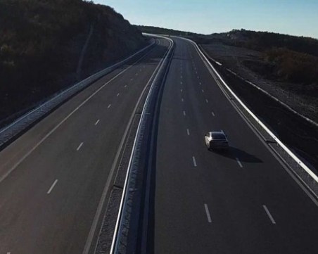 Камион се запали на 