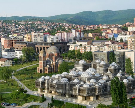 Въвеждат по-строги мерки в Косово! В страната влиза в сила вечерен час