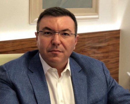 Извънреден брифинг на здравния министър Костадин Ангелов за АстраЗенека