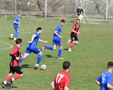 Спартак загуби от Загорец