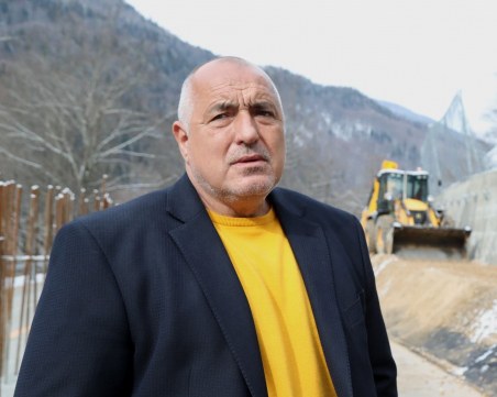 Бойко Борисов няма да е депутат! Отказва се и от двата района