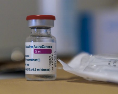 Инфекционист: Всички случаи на тромбози са след първата игла на 