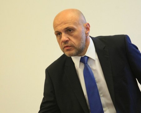 Томислав Дончев: Времето за приказки свърши, да направят правителство и да управляват