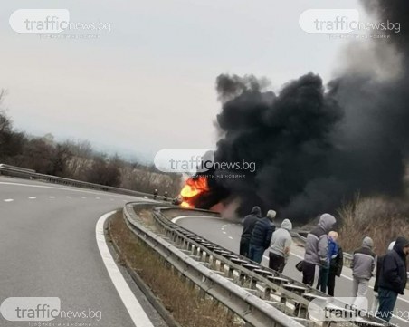 Загина един от шофьорите от мелето на АМ Тракия