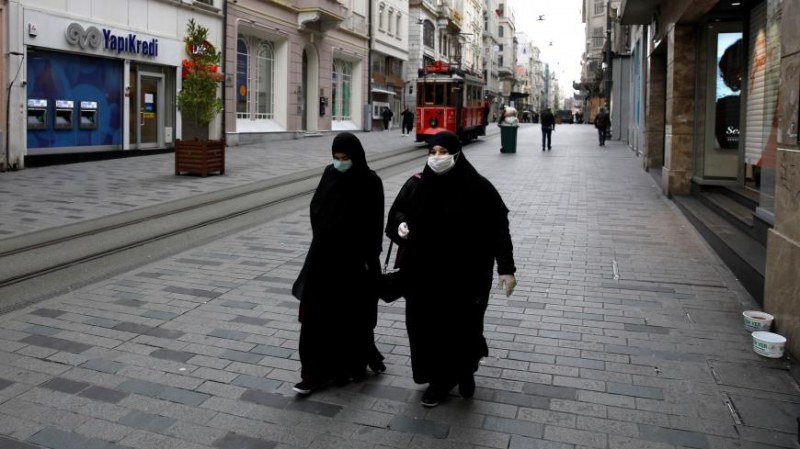 Турция върви към пълен локдаун, отново рекорден брой заразени – над 55 000
