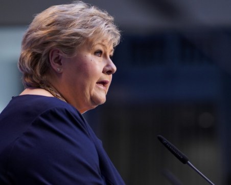 Глобиха премиера на Норвегия заради парти