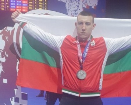 България приключи великолепното си представяне на европейското по щанги с два сребърни медала на Христо Христов