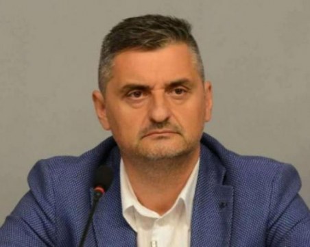 Кирил Добрев: Нинова трябва да се оттегли с извинение към БСП
