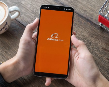 Сайтът Alibaba отнесе глоба от 2,78 милиарда долара