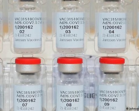 В САЩ категорични: Няма връзки между тромбозите и ваксината Johnson & Johnson