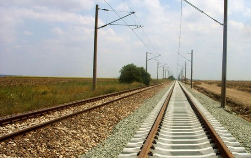 Избират изпълнител на първите два участъка на жп линията България-Северна Македония