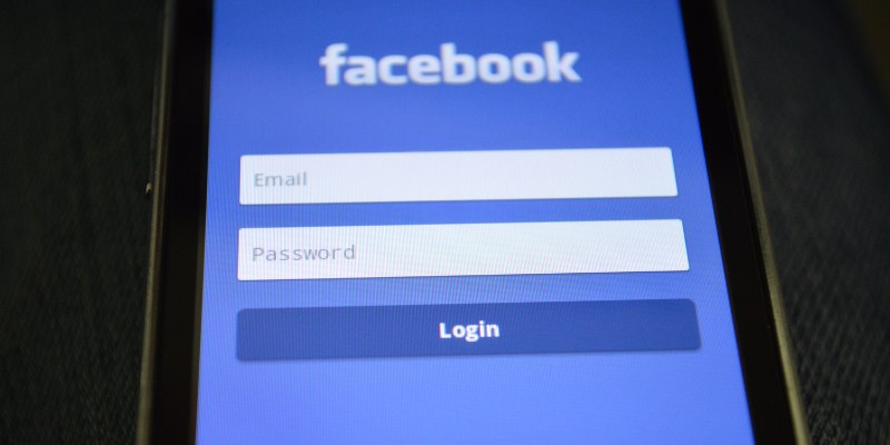 Как да защитите профила си във Facebook, дори ако някой знае паролата ви