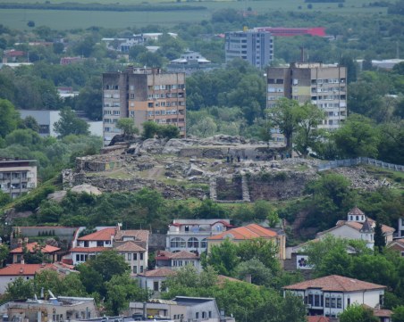 Климатолог: Очакват ни две хладни и дъждовни седмици