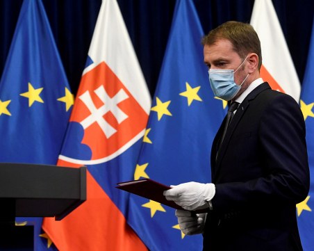 Словакия отваря магазини за клиенти с отрицателен тест за коронавирус