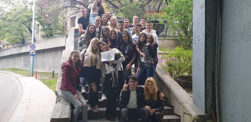 Трогателна изненада: Пловдивски ученици посветиха филм на своята класна