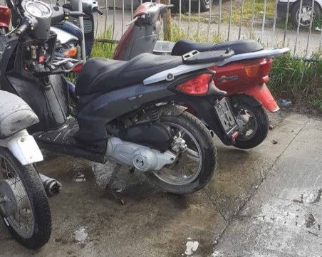 Гонка в Смирненски! Моторист избяга от полицейска проверка