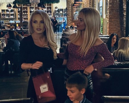 С шумно парти пловдивчанката Силвия Апостолова отбеляза рожден ден и още един щастлив повод