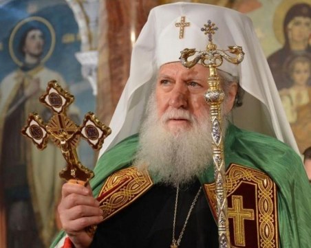 Патриарх Неофит е в болница