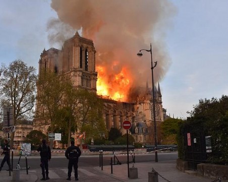 Две години след пожара в Нотр Дам, как вървят възстановителните работи в катедралата?