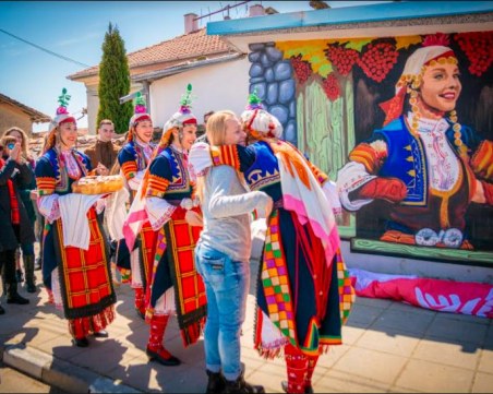 Танцьорка на ансамбъл 