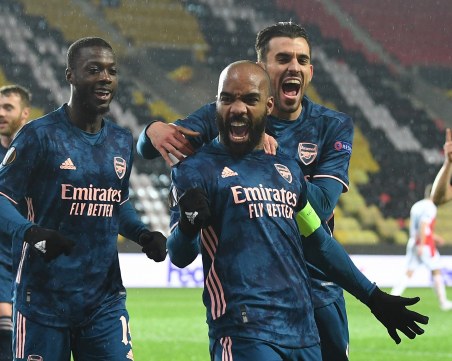 Арсенал и Юнайтед без проблем на полуфинал в Лига Европа