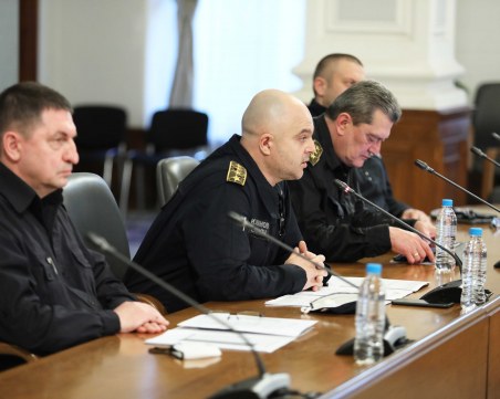 Д-р Маджаров: Не можем да се лишим точно сега от щаба