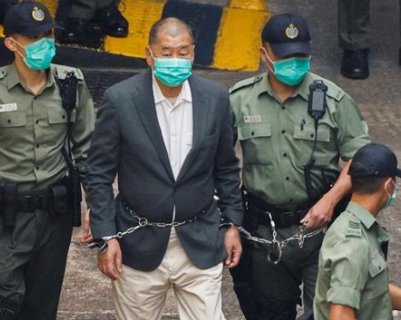 Джими Лай е осъден на година затвор заради продемократични протести