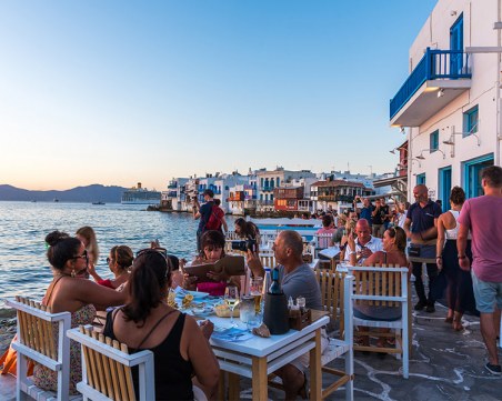 Над 60 гръцки острова в програма 