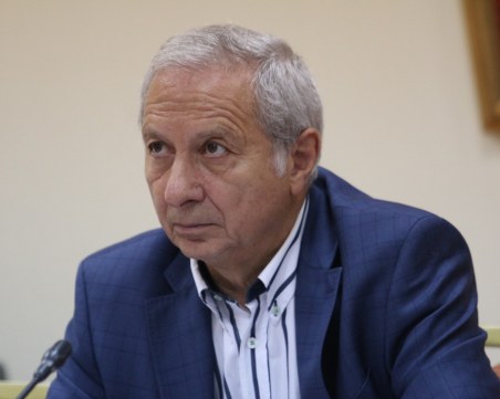 Проф. Герджиков: В новия парламент има и от двете крайности,  Ива Митева е под голямо изпитание