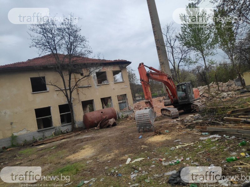 Зловещата и опасна Гарнизонна фурна отива в историята, изграждат парк от 7 дка на нейно място