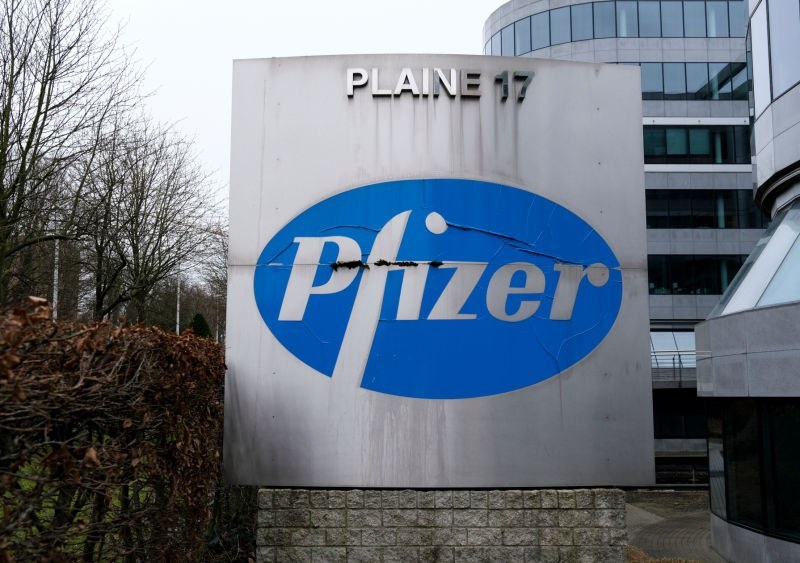 ЕС осигури допълнително 100 млн. дози от ваксината на Pfizer/BioNTech за 2021 г.