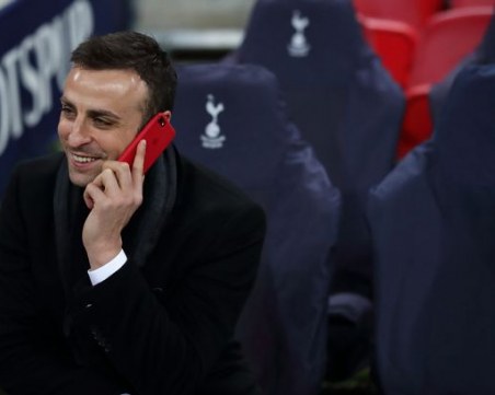 Бербатов се предложи за треньор на Тотнъм