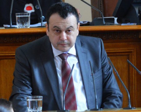 ДПС: Диалог между партиите няма, това ще доведе до служебно правителство