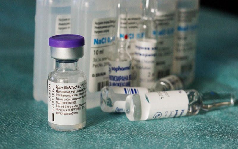 Откриха фалшиви ваксини на Pfizer