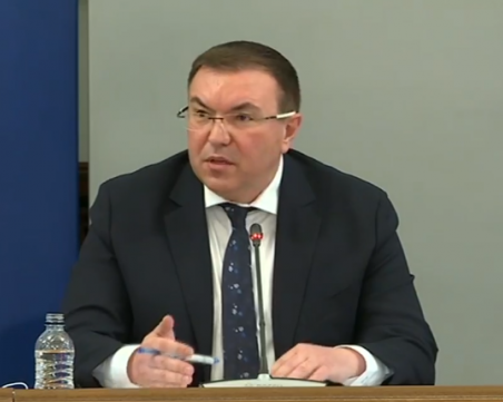 Проф. Ангелов: Ние сме лекари до гроб, а политици или началници сме до време