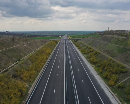 Пускат движението в ремонтирания 10 км участък от АМ 
