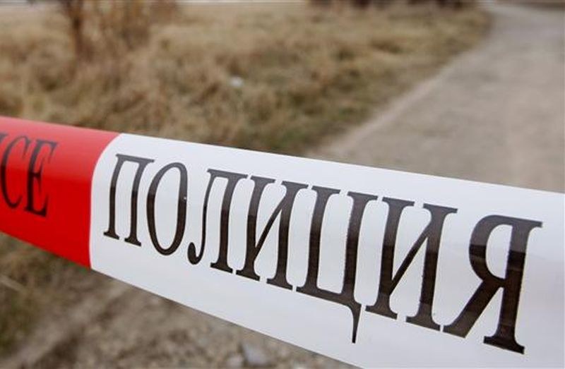 Пиян шофьор се заби зверски в магазин в Казанлъшко