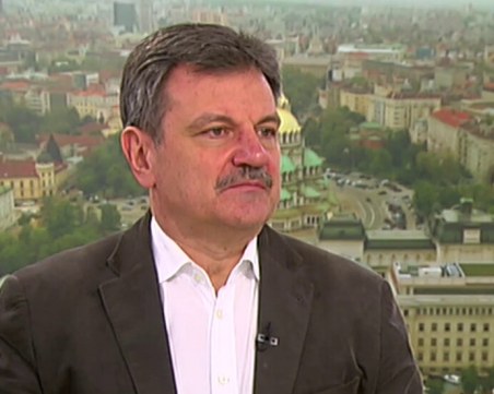 Д-р Симидчиев: Ако има критерии за мерките, хората ще ги спазват повече