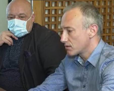 Вълчев: Връщаме по-рано в училище 6 и 11 клас