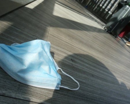 Мъж е арестуван, защото заразил 22 души с Covid-19 в Испания