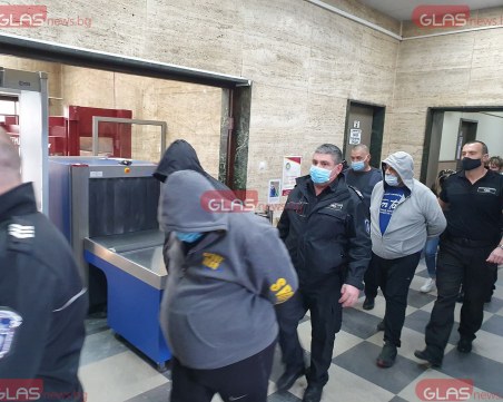 След акцията в Пловдив: Арестуваните сводници и проститутки се споразумяха за условни присъди