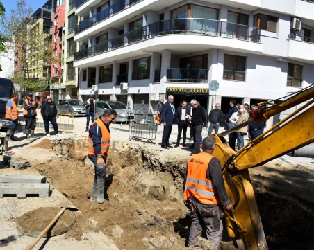 Зико инспектира дейностите по Водния цикъл, разпореди да не се чака с ремонта на улиците